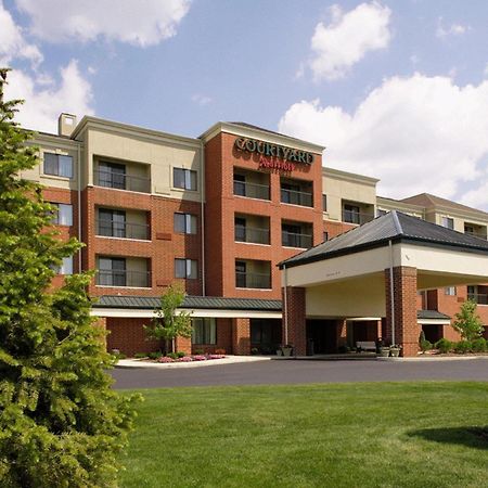 Courtyard By Marriott Akron Stow Bagian luar foto