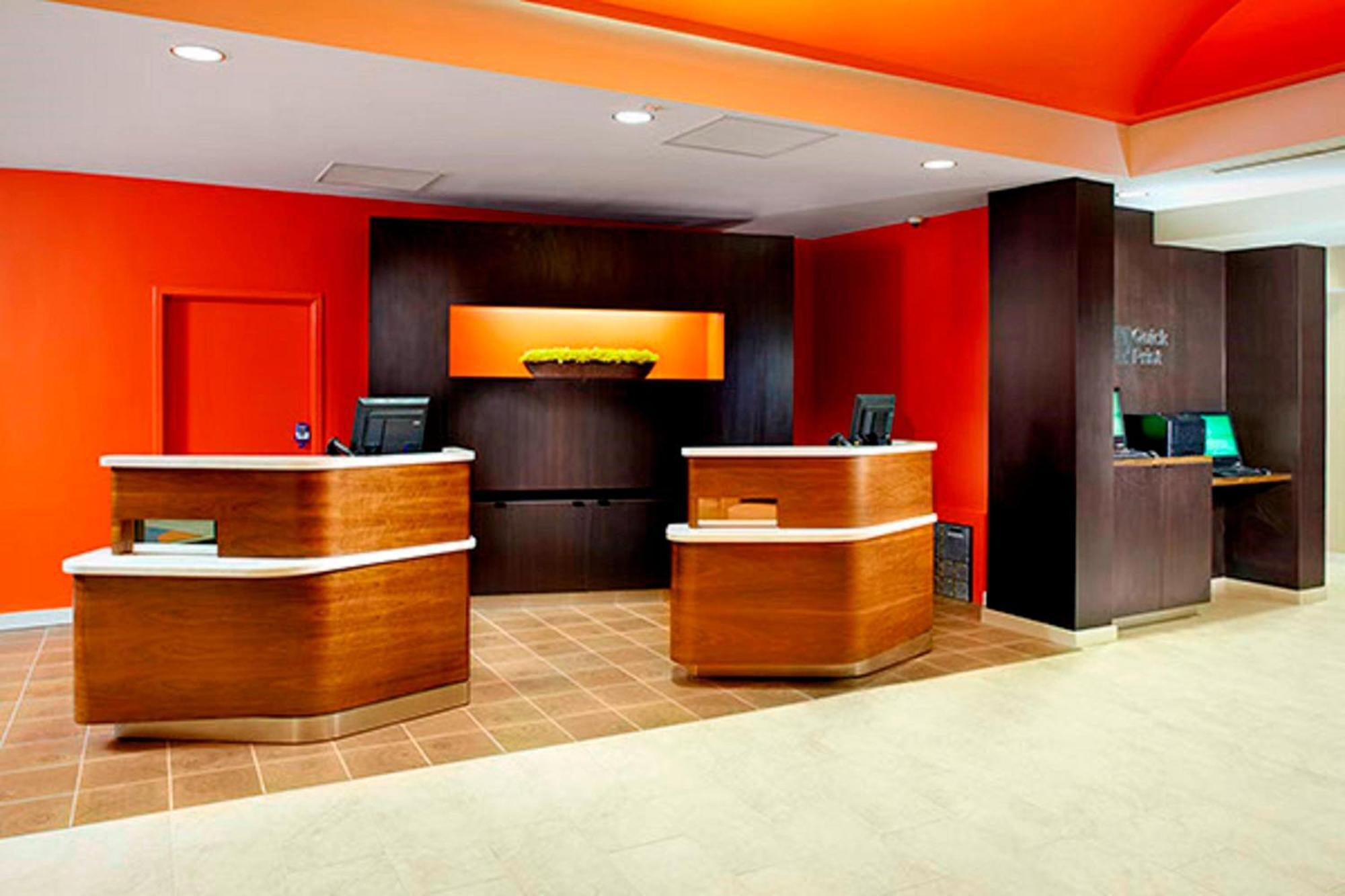 Courtyard By Marriott Akron Stow Bagian luar foto