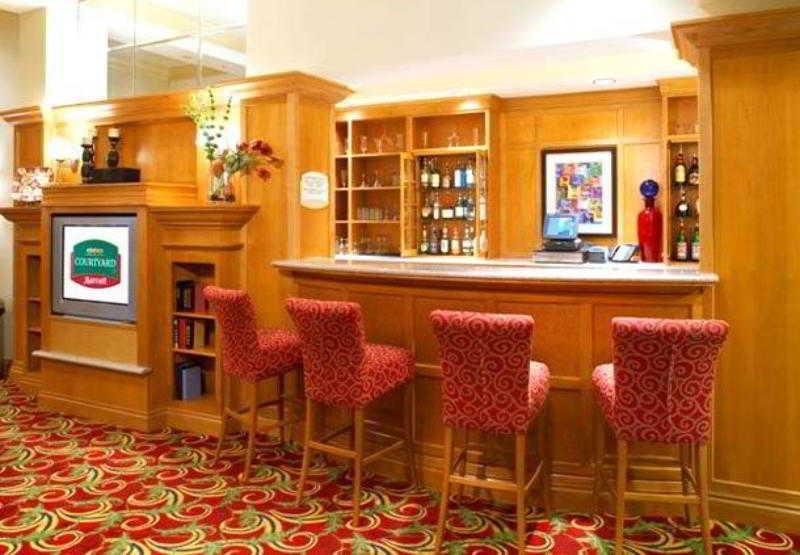 Courtyard By Marriott Akron Stow Bagian luar foto
