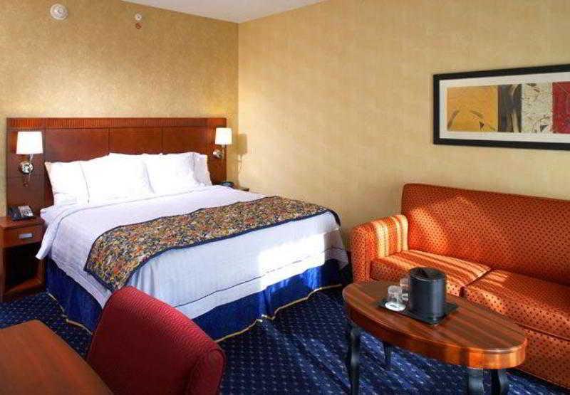 Courtyard By Marriott Akron Stow Ruang foto